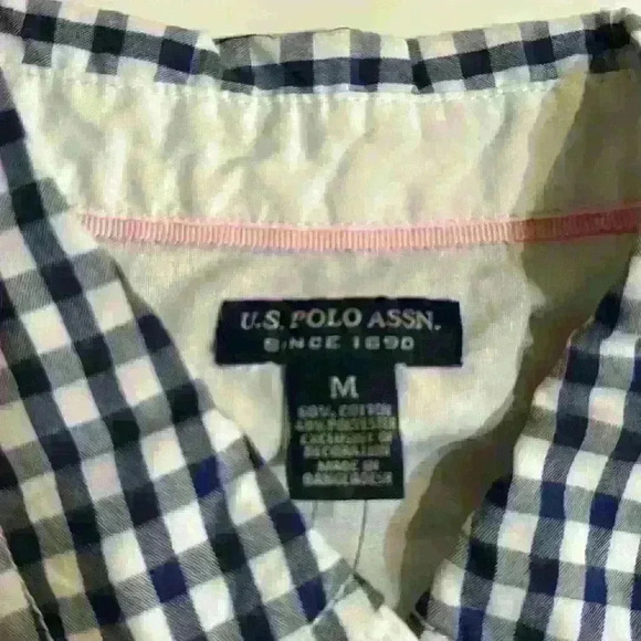 NWT. US Polo Long Sleeve Gingham Shirt Dress. Size: Medium. Color: Navy & White - Picture 6 of 10